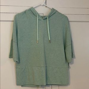 NW/OT CALIA by Carrie Underwood cropped hoodie